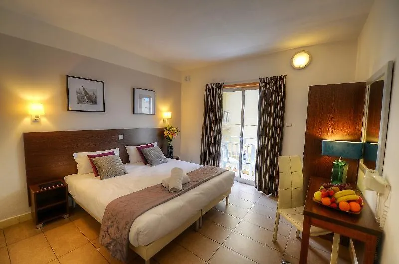 Carlton Hotel Sliema 3*,  Malta